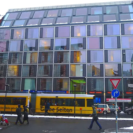 Arcotel Velvet Hotel 4*