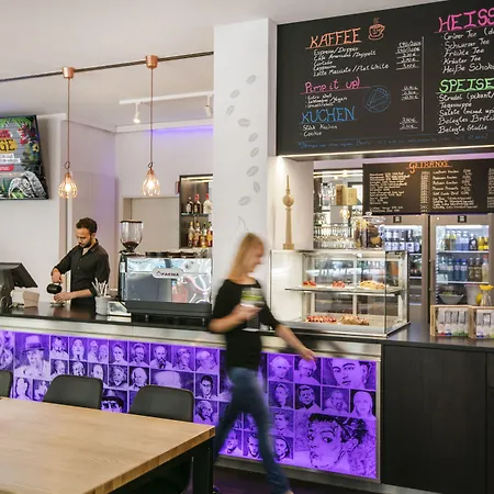 Hotel Arcotel Velvet