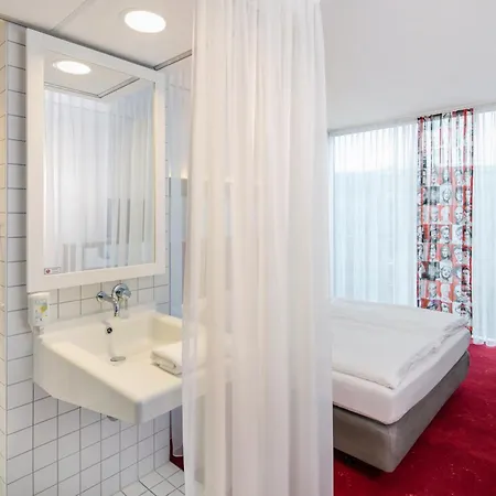 Hotell Arcotel Velvet Berlin